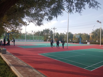 月牙湖景區(qū)新設綜合健身游樂場 打造健康休閑新地標